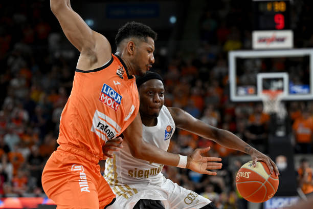 尽管他的N 尽管他的N