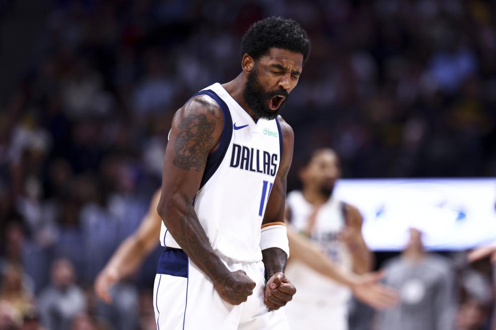 萨的高层反 萨的高层反